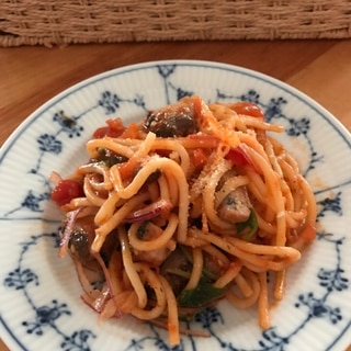 鰹のトマトソースパスタ